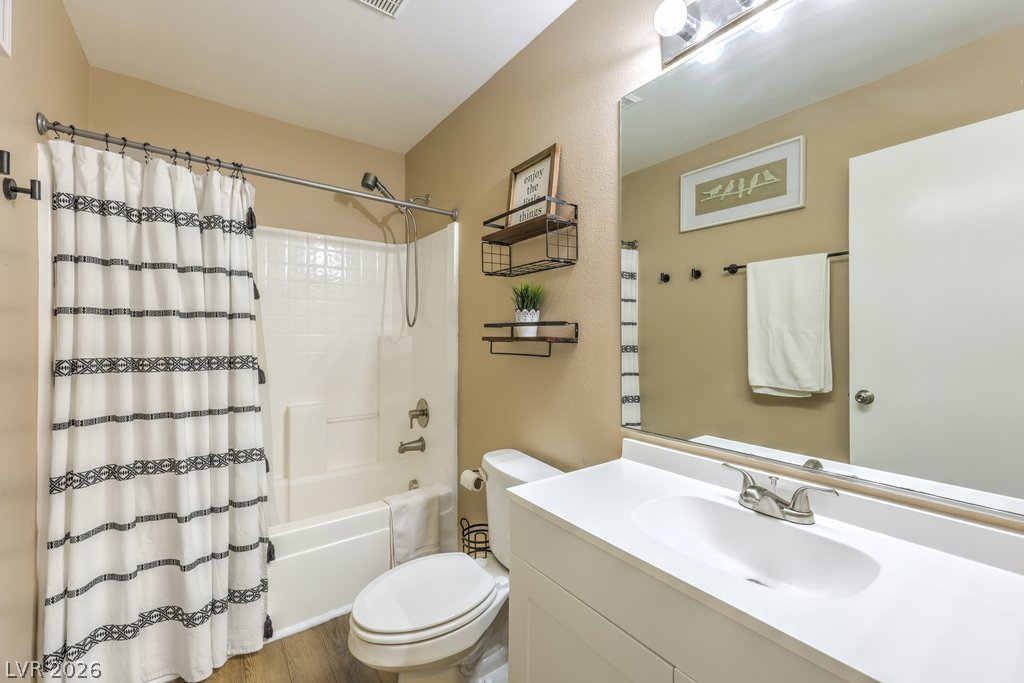 7137 River Meadows Avenue Las Vegas NV 89131