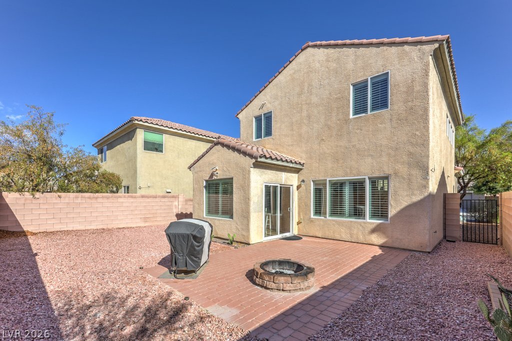 7137 River Meadows Avenue Las Vegas NV 89131