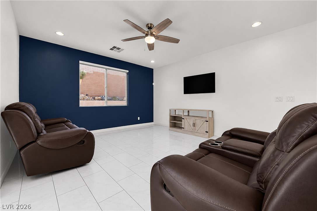 7129 Flora Lam Street Las Vegas NV 89166