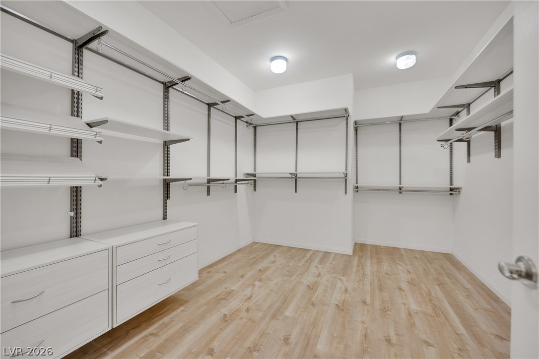 7129 Flora Lam Street Las Vegas NV 89166