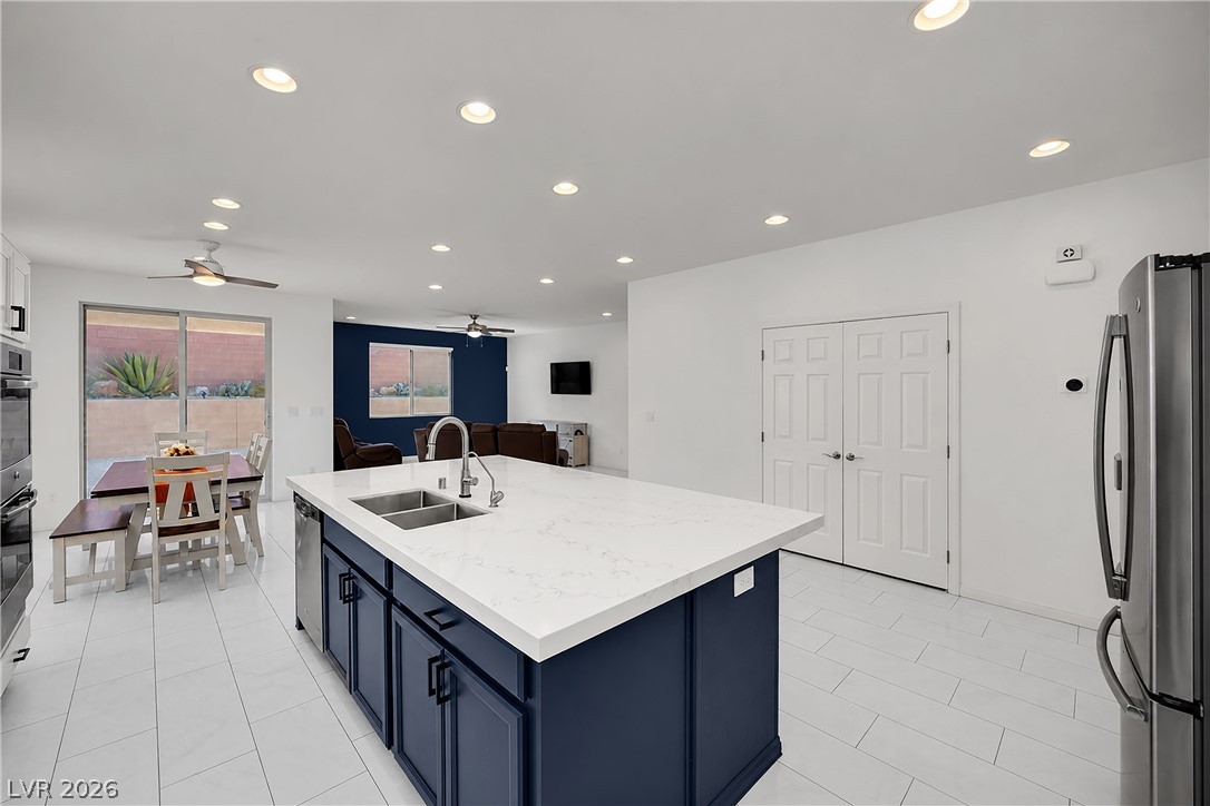 7129 Flora Lam Street Las Vegas NV 89166