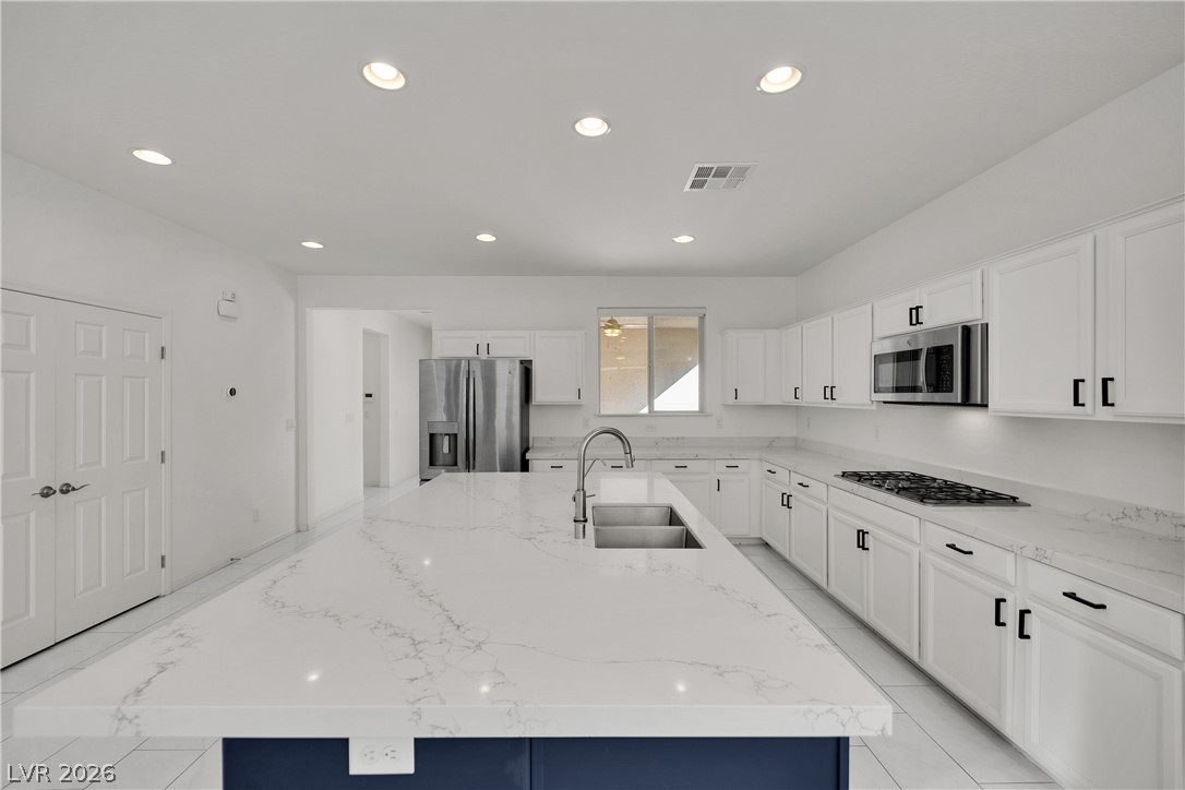 7129 Flora Lam Street Las Vegas NV 89166