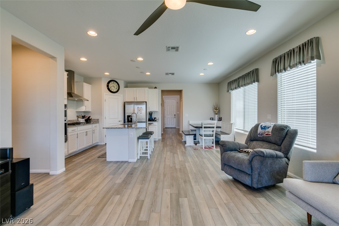 8977 Sweet Chestnut Lane Las Vegas NV 89178