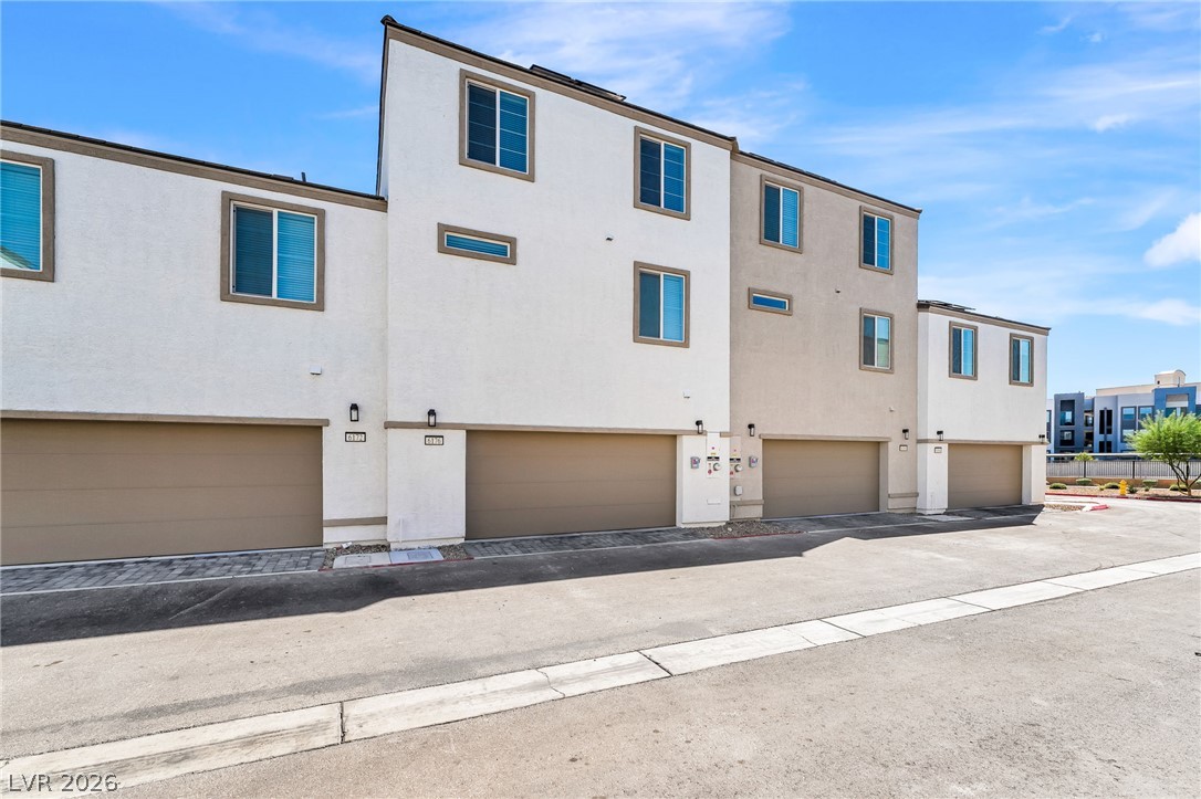 6176 Garden Crest Street Las Vegas NV 89148