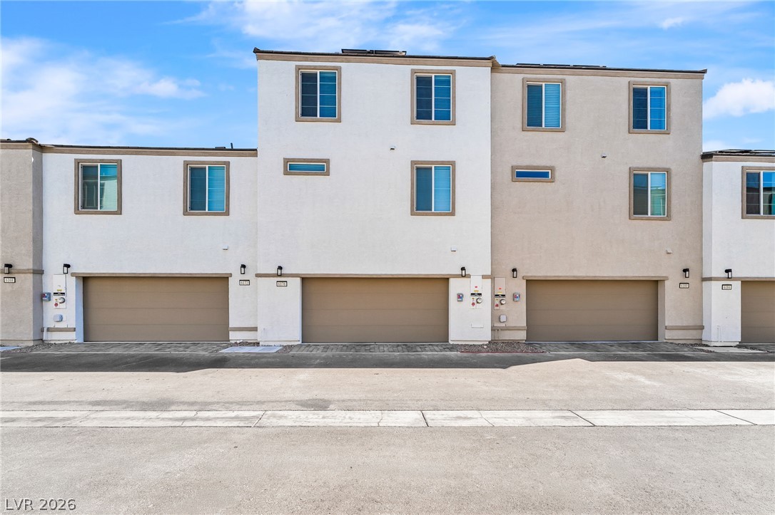 6176 Garden Crest Street Las Vegas NV 89148