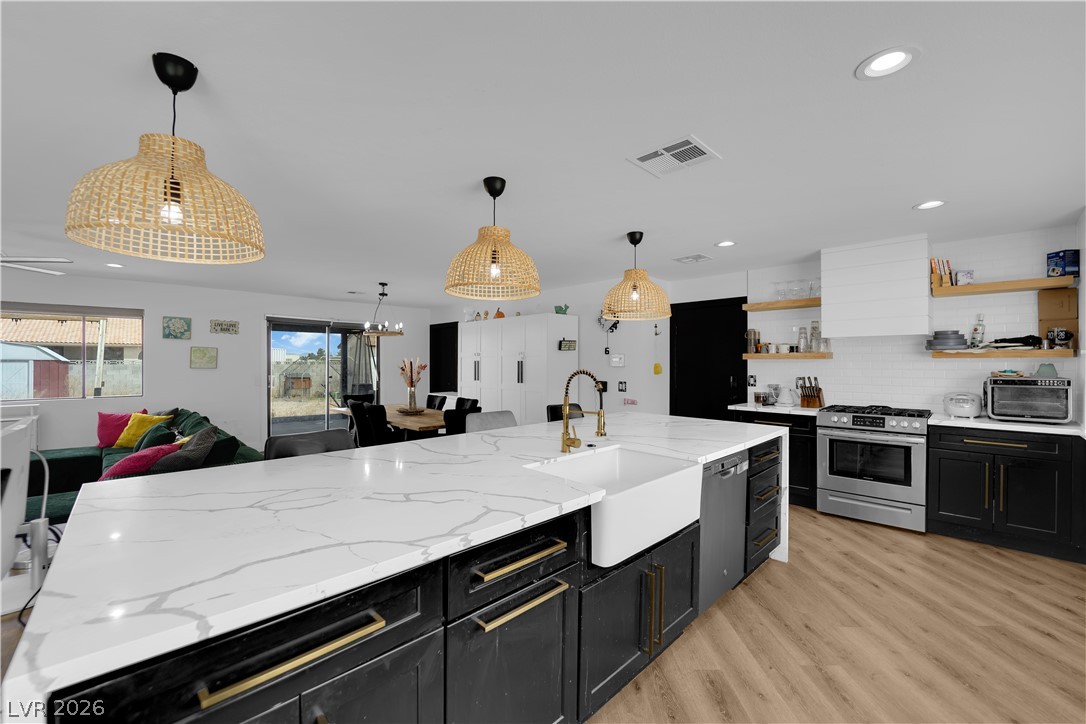 7810 Gilespie Street Las Vegas NV 89123