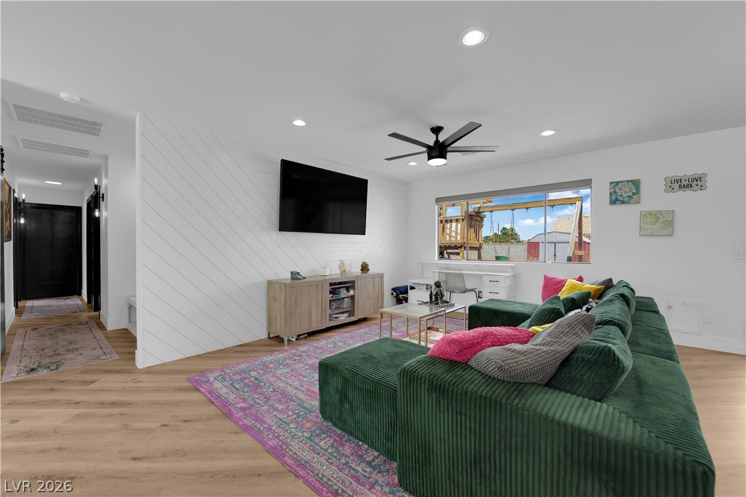 7810 Gilespie Street Las Vegas NV 89123