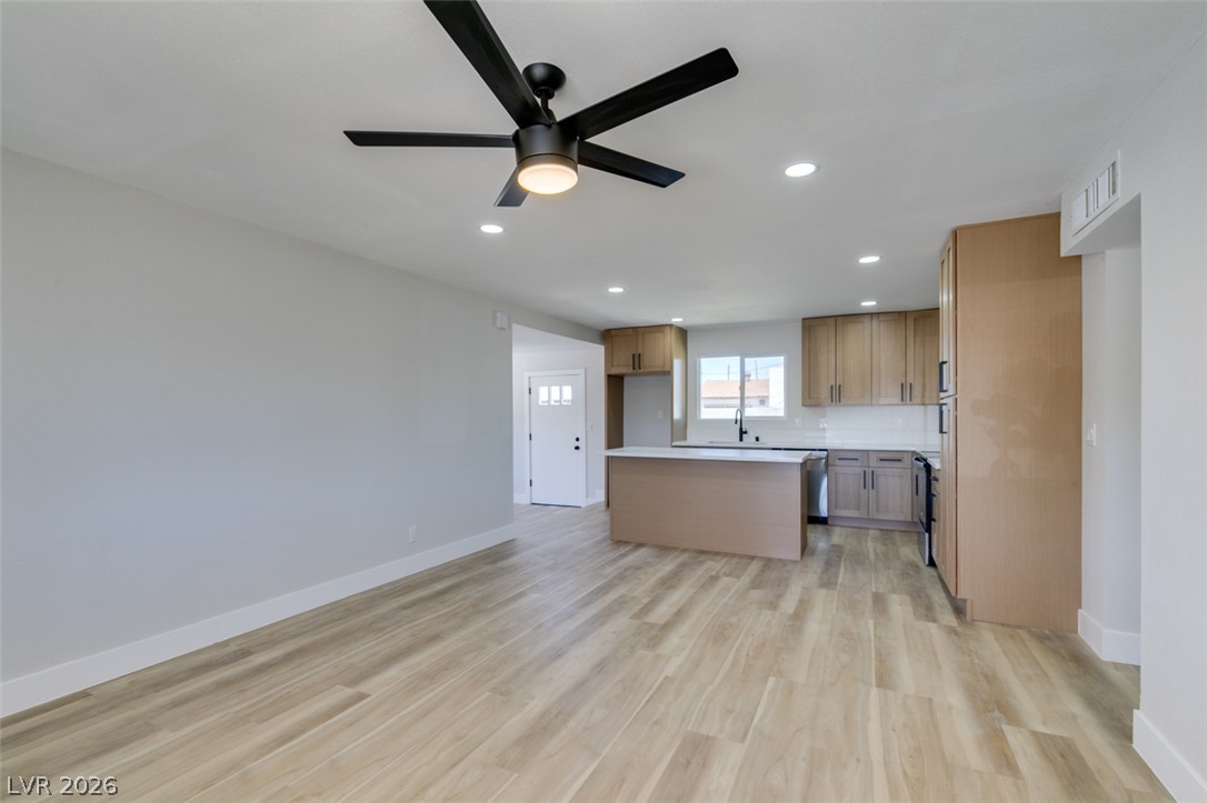 5920 Forrest Hills Lane Las Vegas NV 89108