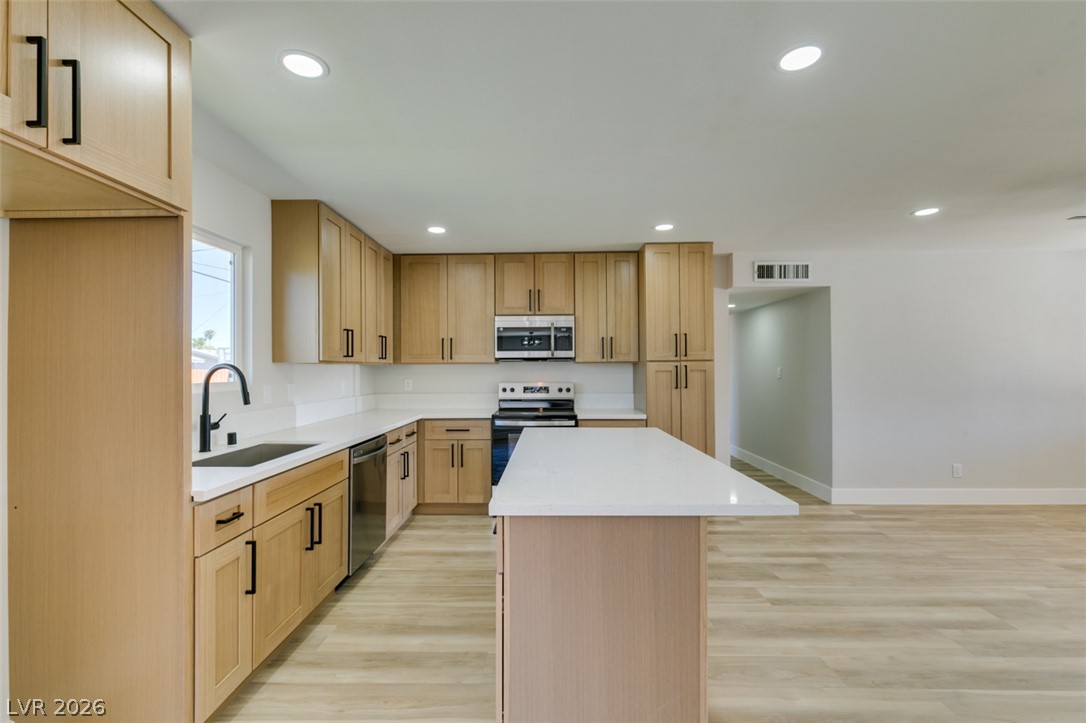5920 Forrest Hills Lane Las Vegas NV 89108
