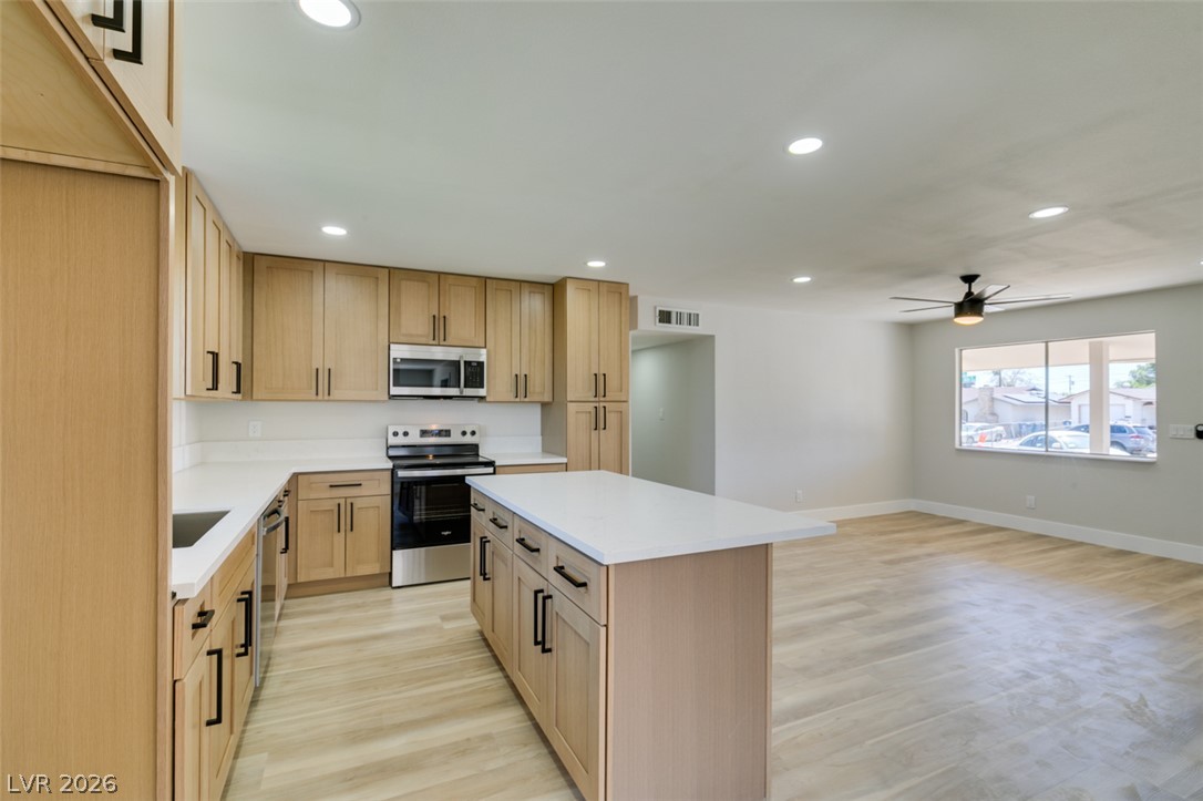 5920 Forrest Hills Lane Las Vegas NV 89108