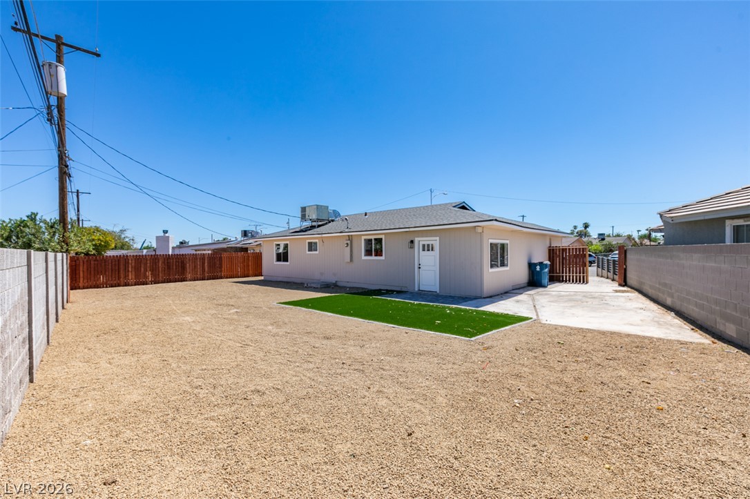 5920 Forrest Hills Lane Las Vegas NV 89108