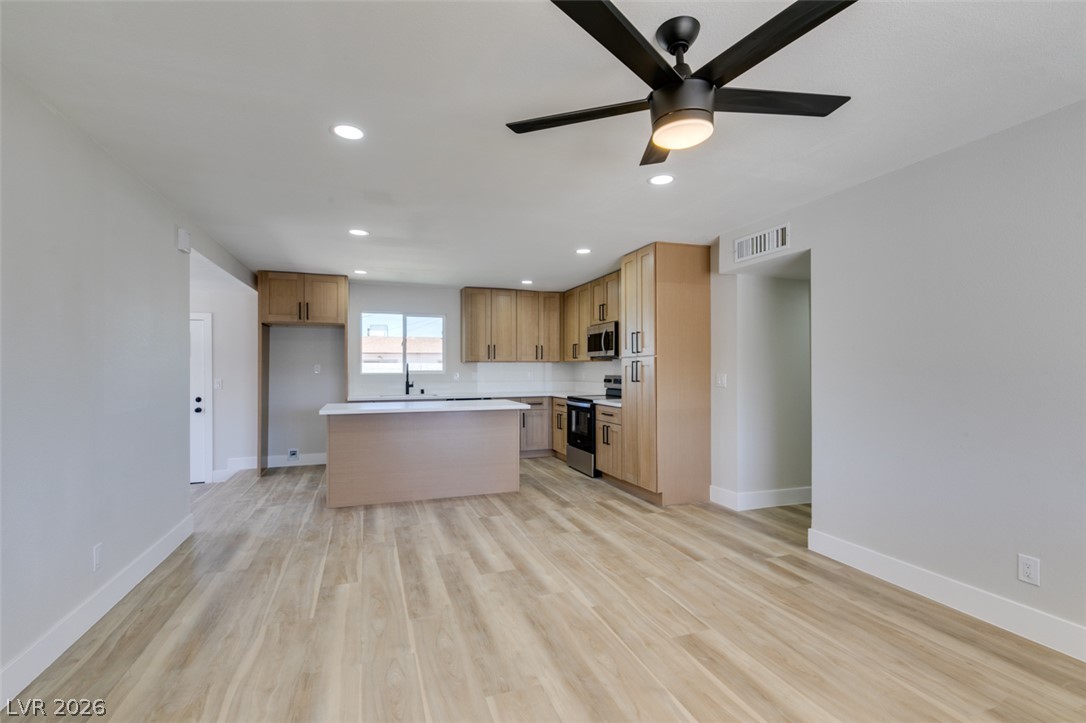 5920 Forrest Hills Lane Las Vegas NV 89108