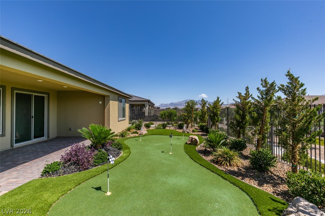 10184 Chrysolite Las Vegas NV 89143