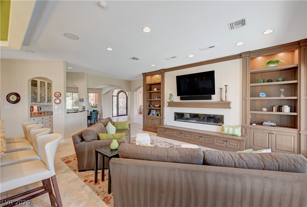 2 Camino Barcelona Place Henderson NV 89011
