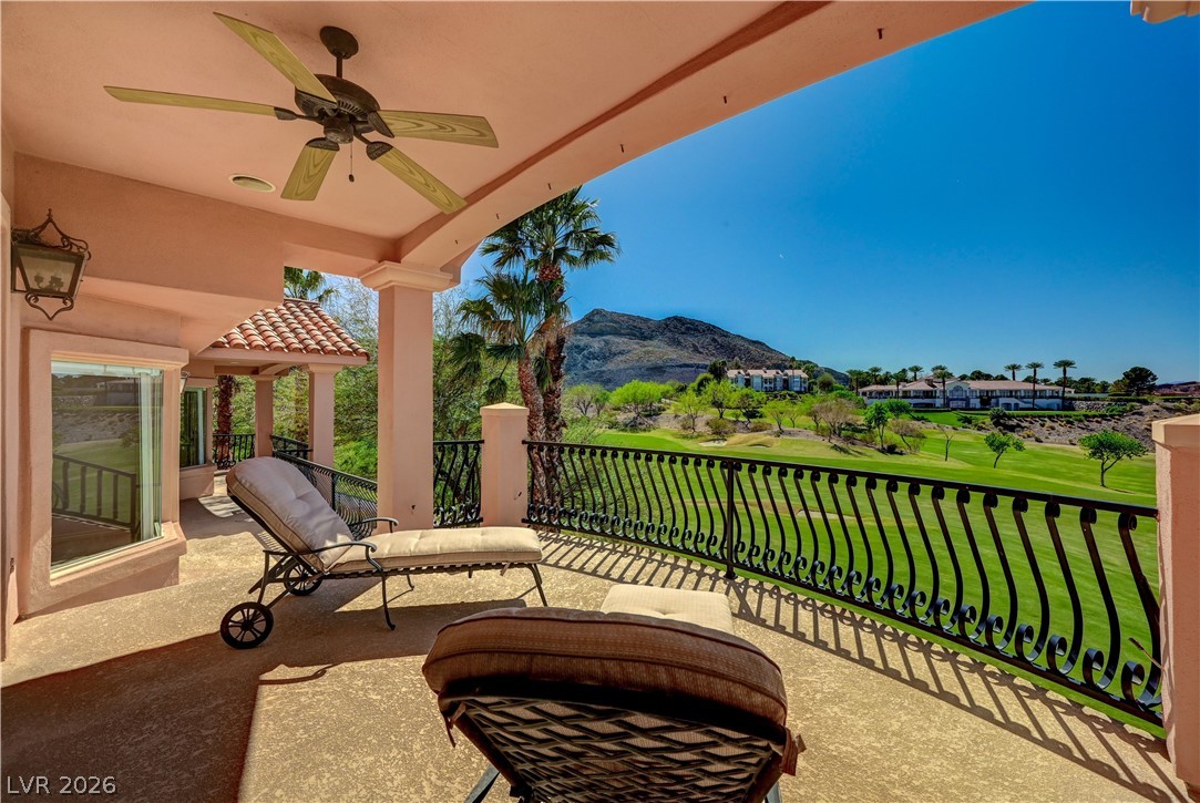 2 Camino Barcelona Place Henderson NV 89011