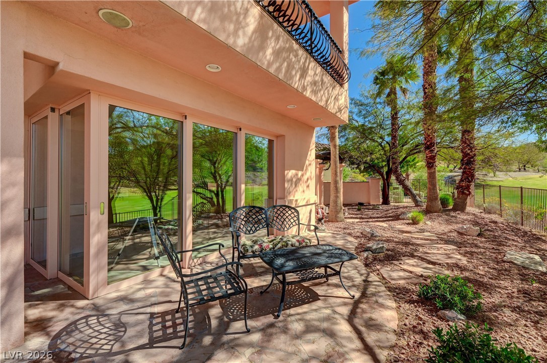 2 Camino Barcelona Place Henderson NV 89011