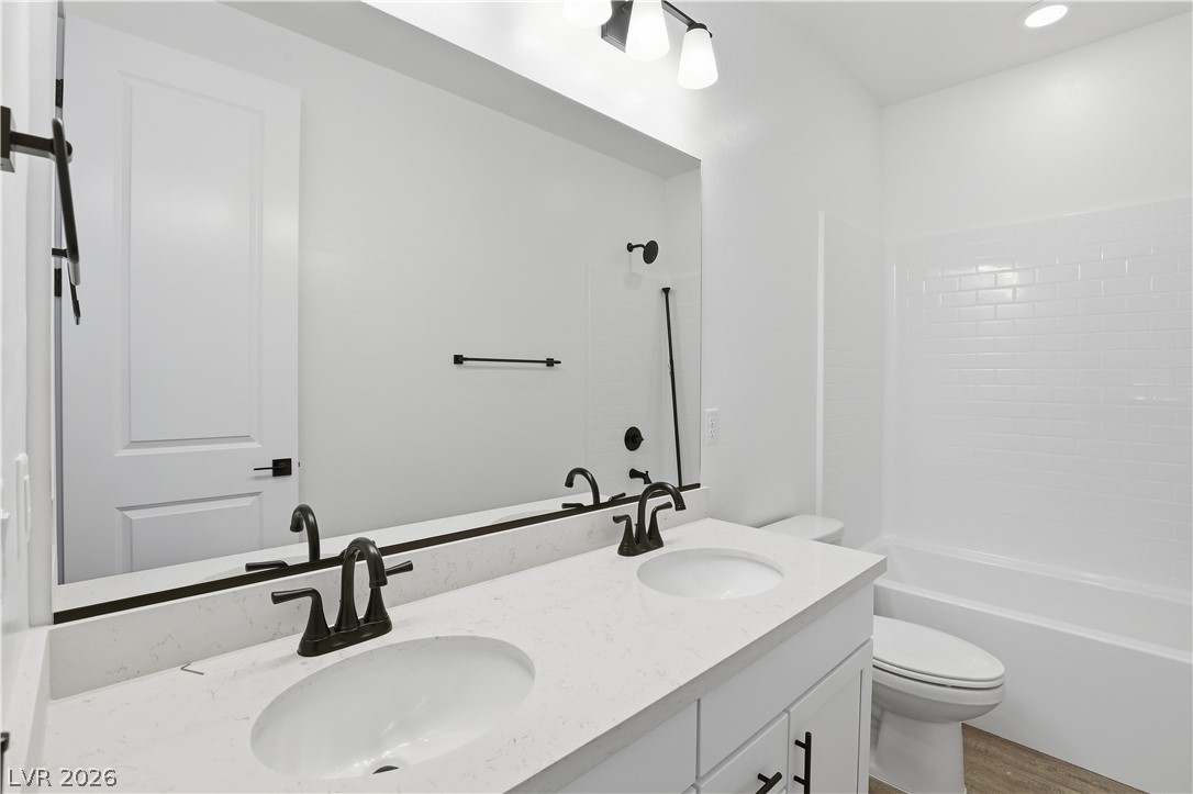9939 Blazek Bluff Avenue Las Vegas NV 89178
