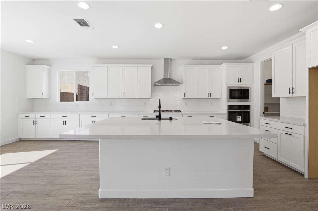 9939 Blazek Bluff Avenue Las Vegas NV 89178