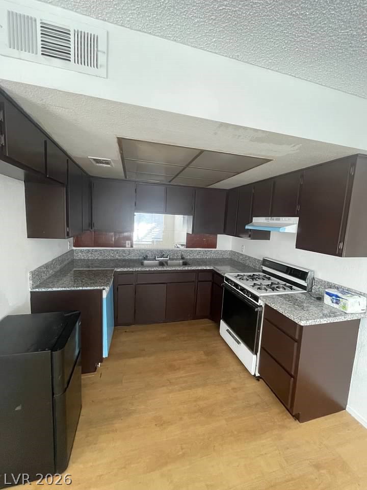 4363 Spencer Street 8 Las Vegas NV 89119