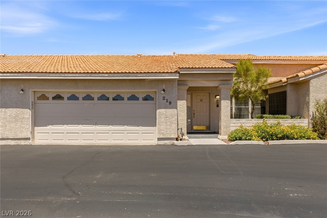 219 North Cimarron Road Las Vegas NV 89145