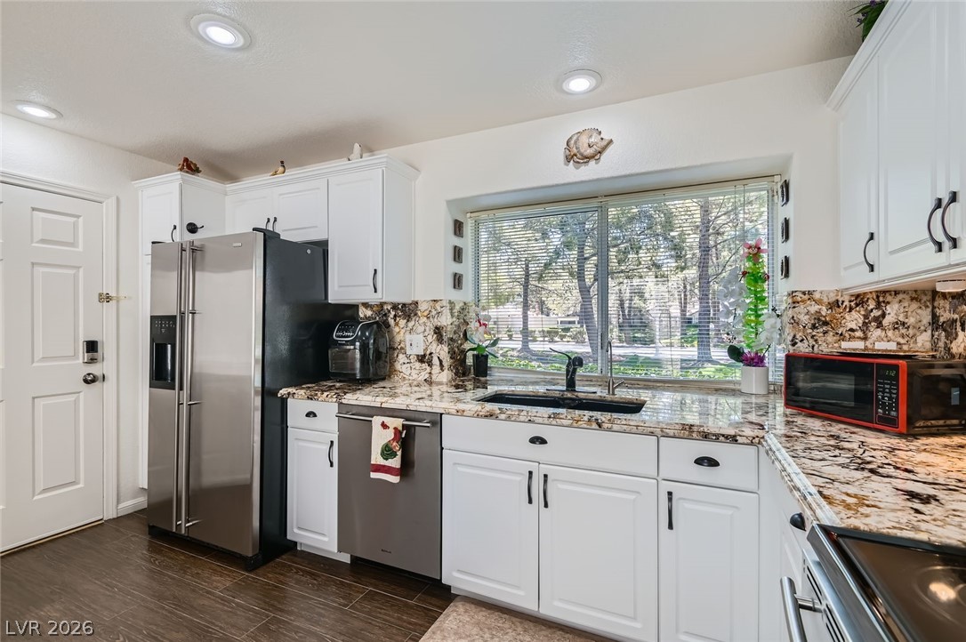 7068 Bright Springs Court Las Vegas NV 89113