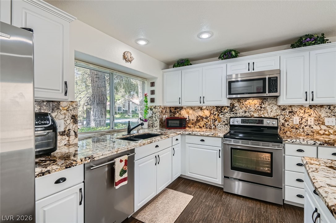 7068 Bright Springs Court Las Vegas NV 89113