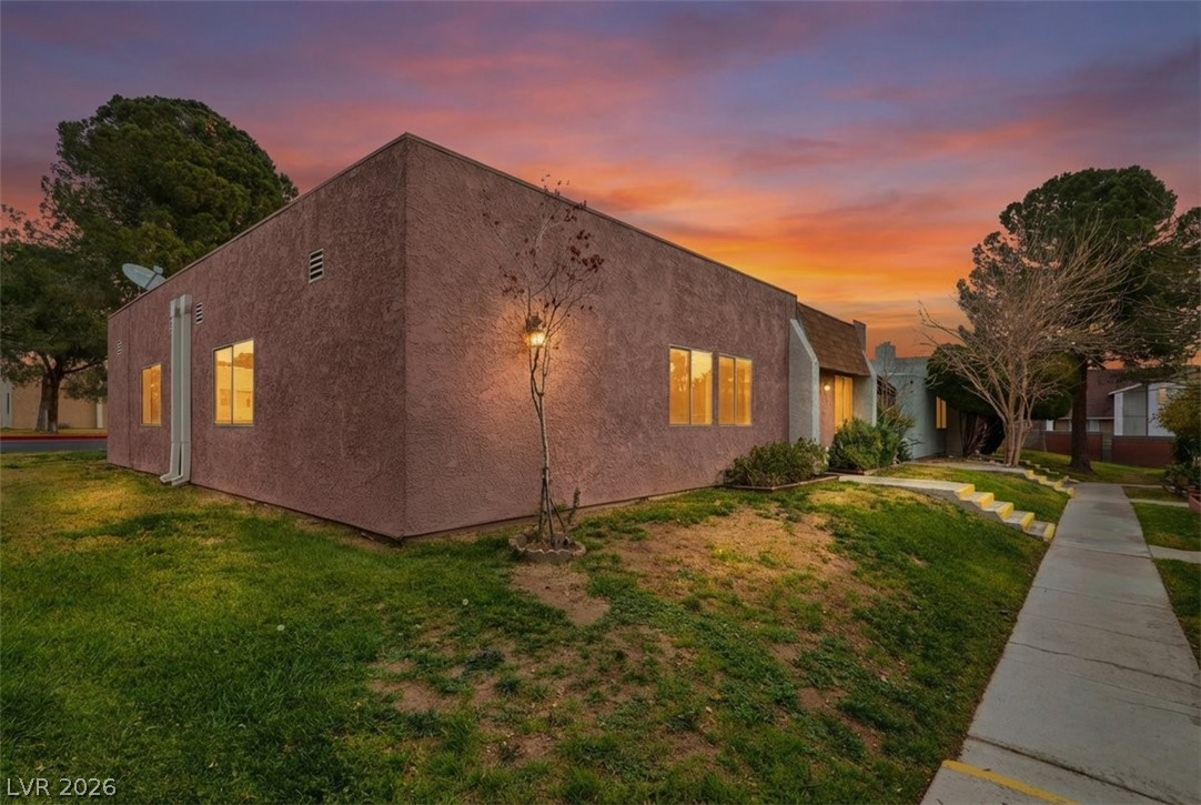 3631 Villa Knolls East Drive Las Vegas NV 89120