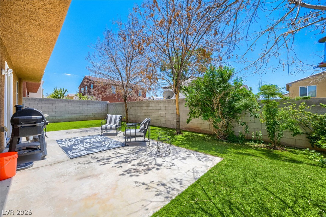 6841 Compass Cove Avenue Las Vegas NV 89142