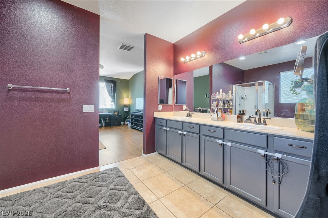 6841 Compass Cove Avenue Las Vegas NV 89142