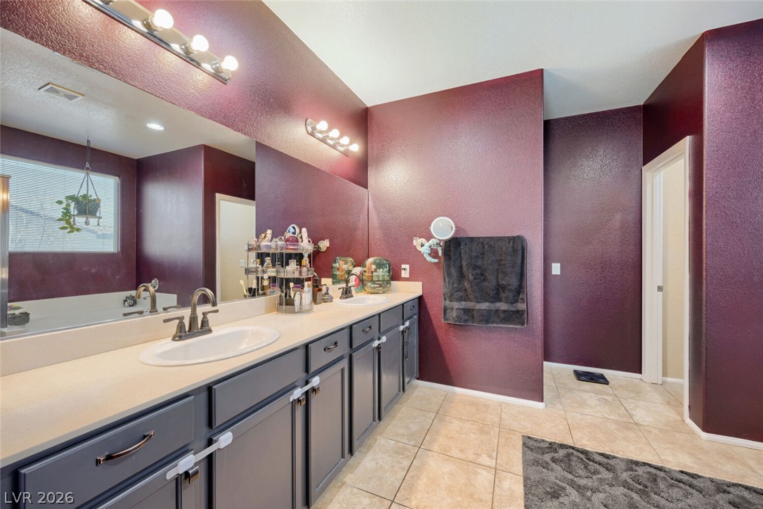 6841 Compass Cove Avenue Las Vegas NV 89142