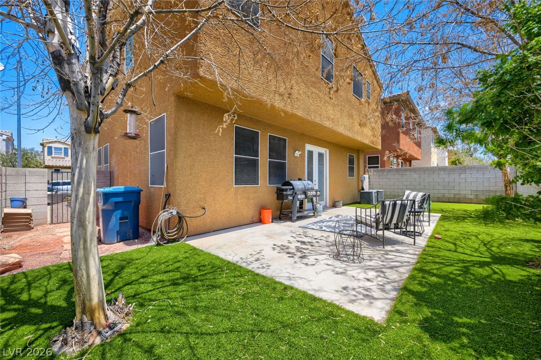 6841 Compass Cove Avenue Las Vegas NV 89142