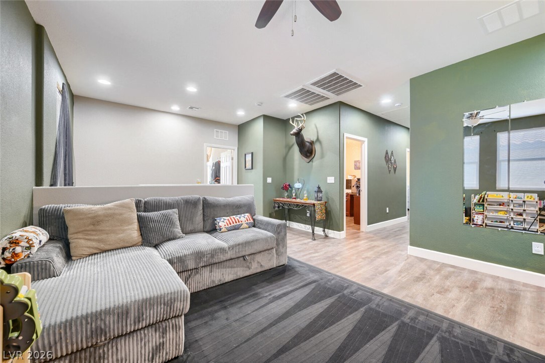 6841 Compass Cove Avenue Las Vegas NV 89142