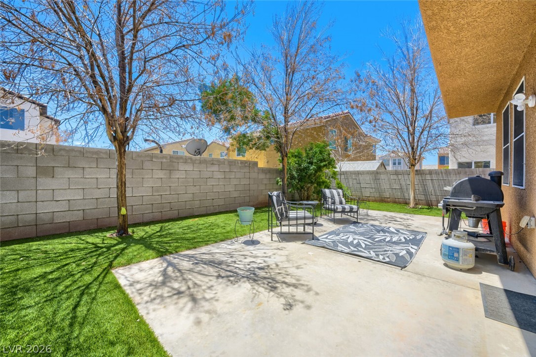 6841 Compass Cove Avenue Las Vegas NV 89142