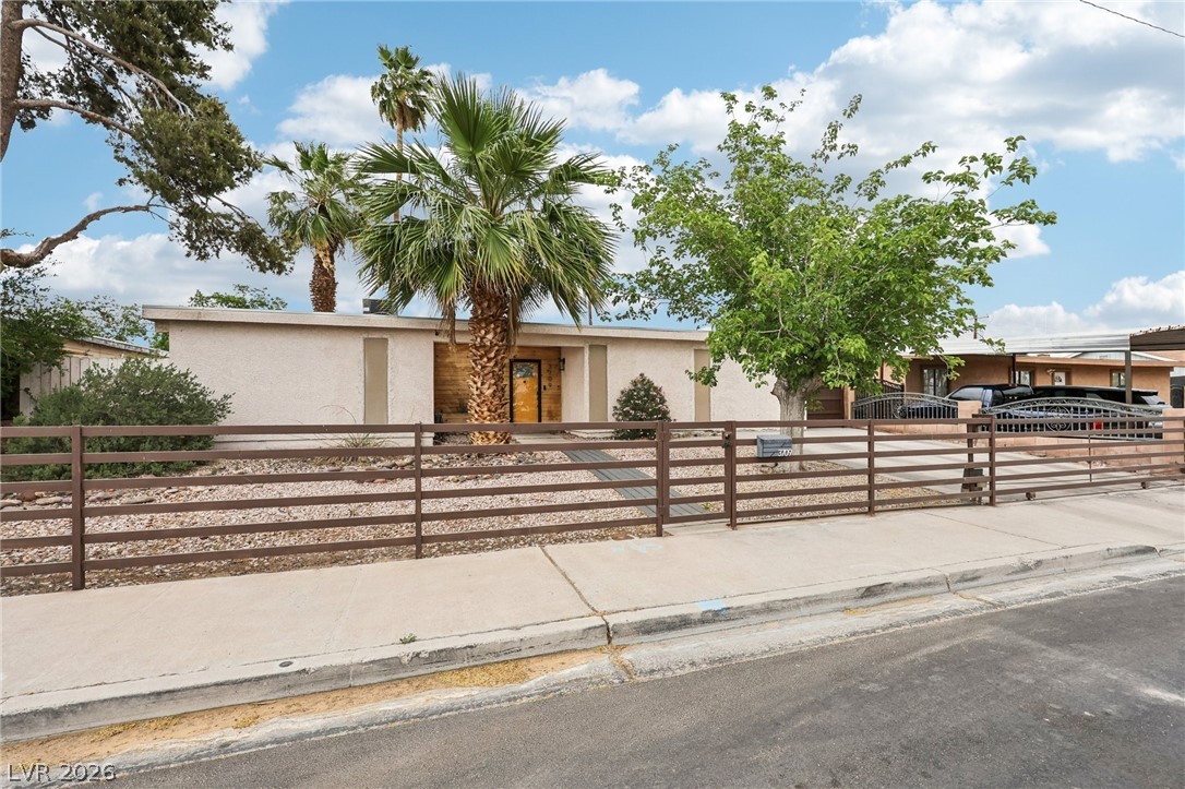 3709 Sunrise Avenue Las Vegas NV 89110