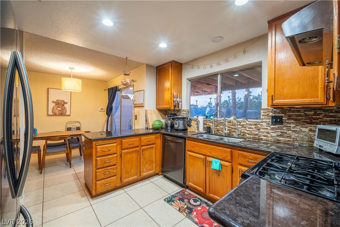 2408 Muirfield Avenue Henderson NV 89074