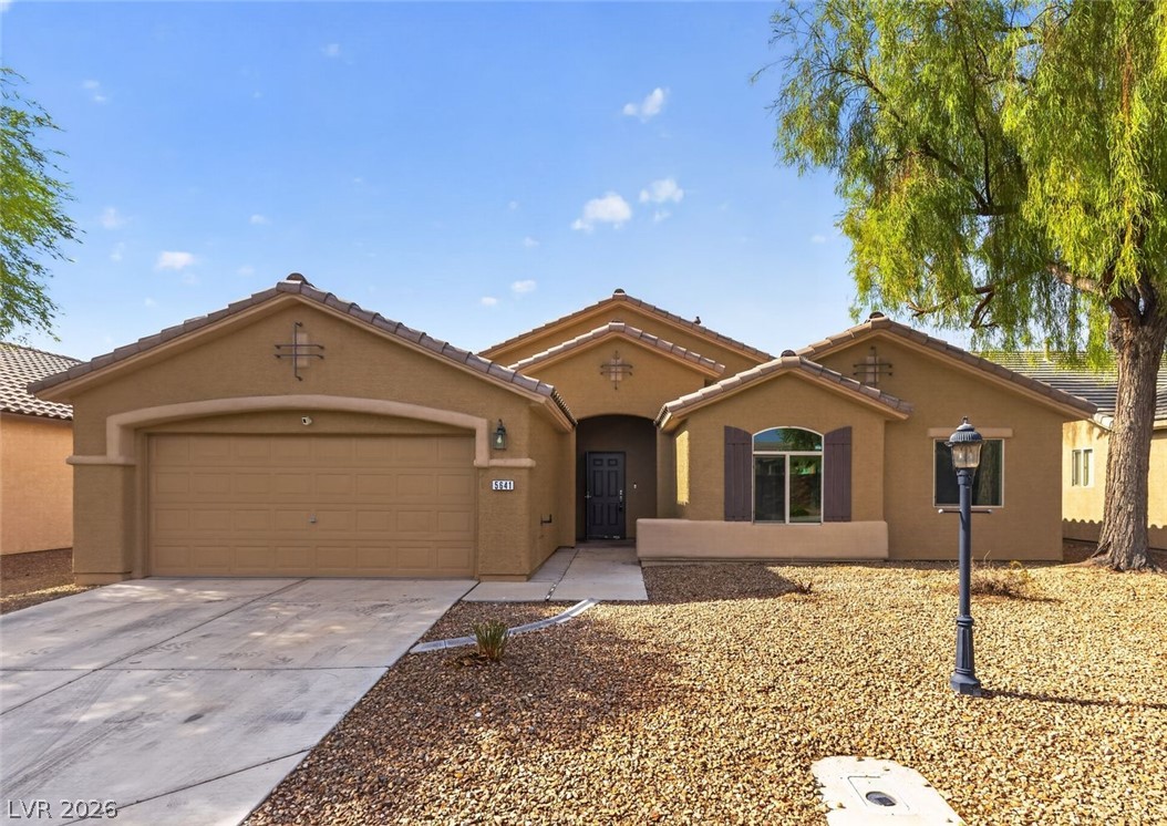 5641 Little Lake Avenue Las Vegas NV 89122