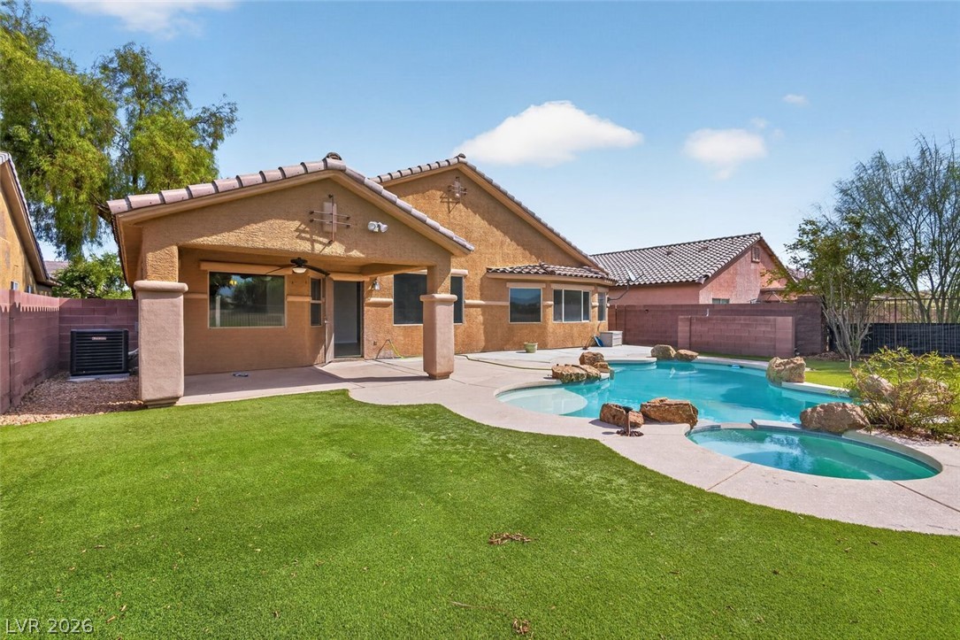 5641 Little Lake Avenue Las Vegas NV 89122