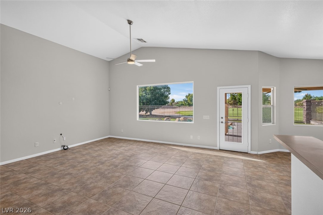 5641 Little Lake Avenue Las Vegas NV 89122