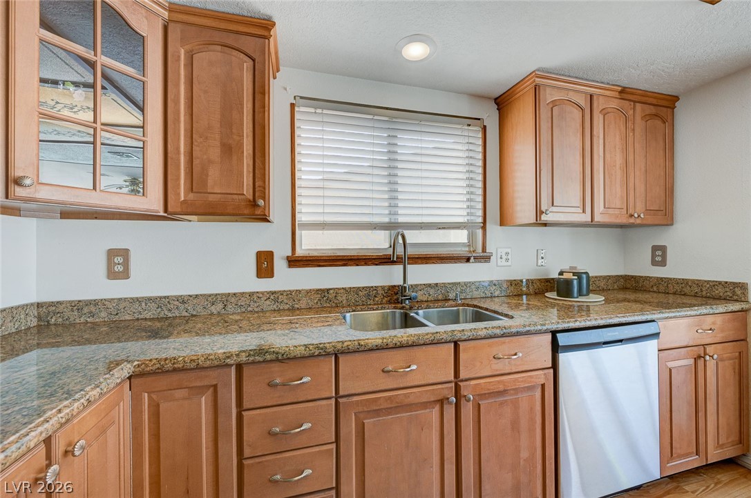 6635 Baywood Avenue Las Vegas NV 89103