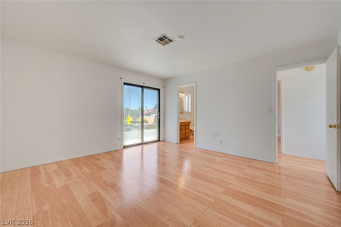 6635 Baywood Avenue Las Vegas NV 89103