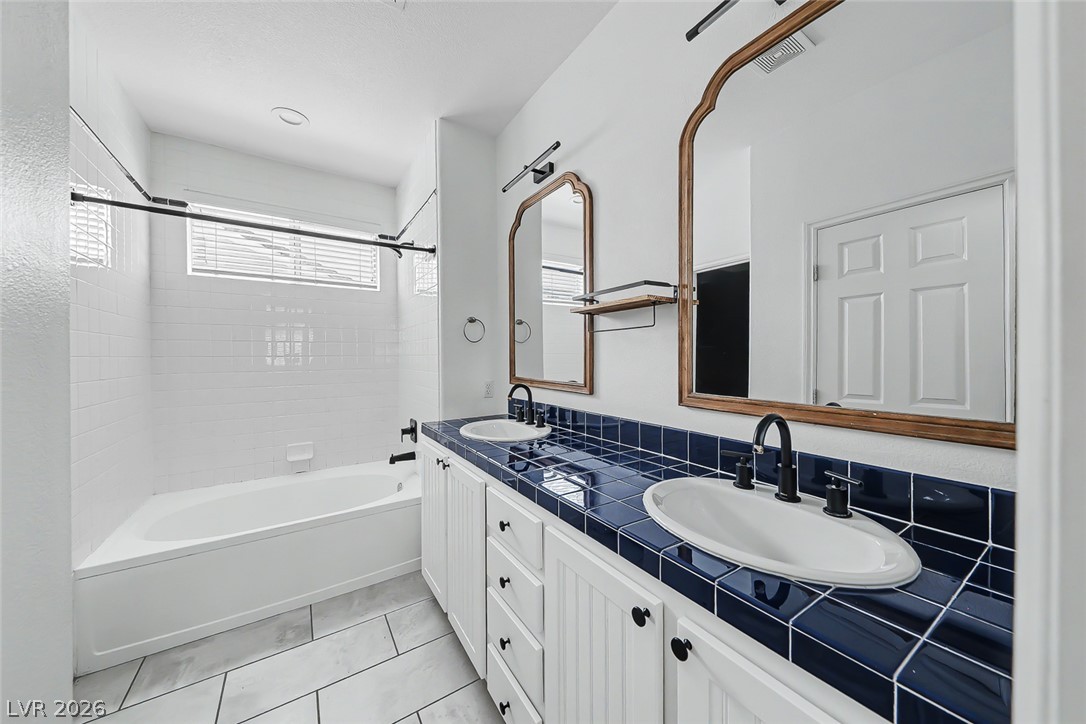 7609 Aspen Color Street Las Vegas NV 89139