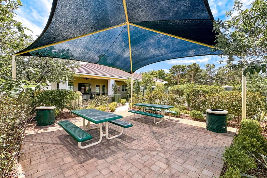 7609 Aspen Color Street Las Vegas NV 89139
