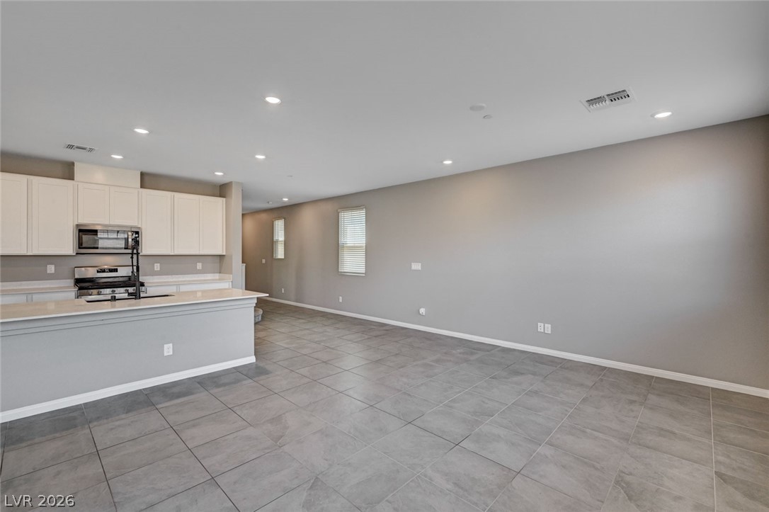 2570 Ofanto Street Henderson NV 89044