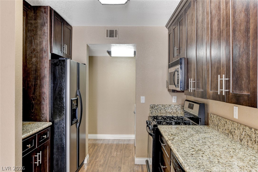 8036 Delbonita Avenue Las Vegas NV 89147