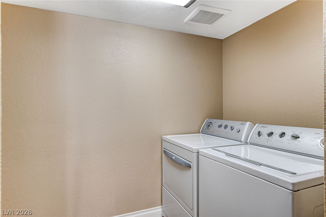 8036 Delbonita Avenue Las Vegas NV 89147