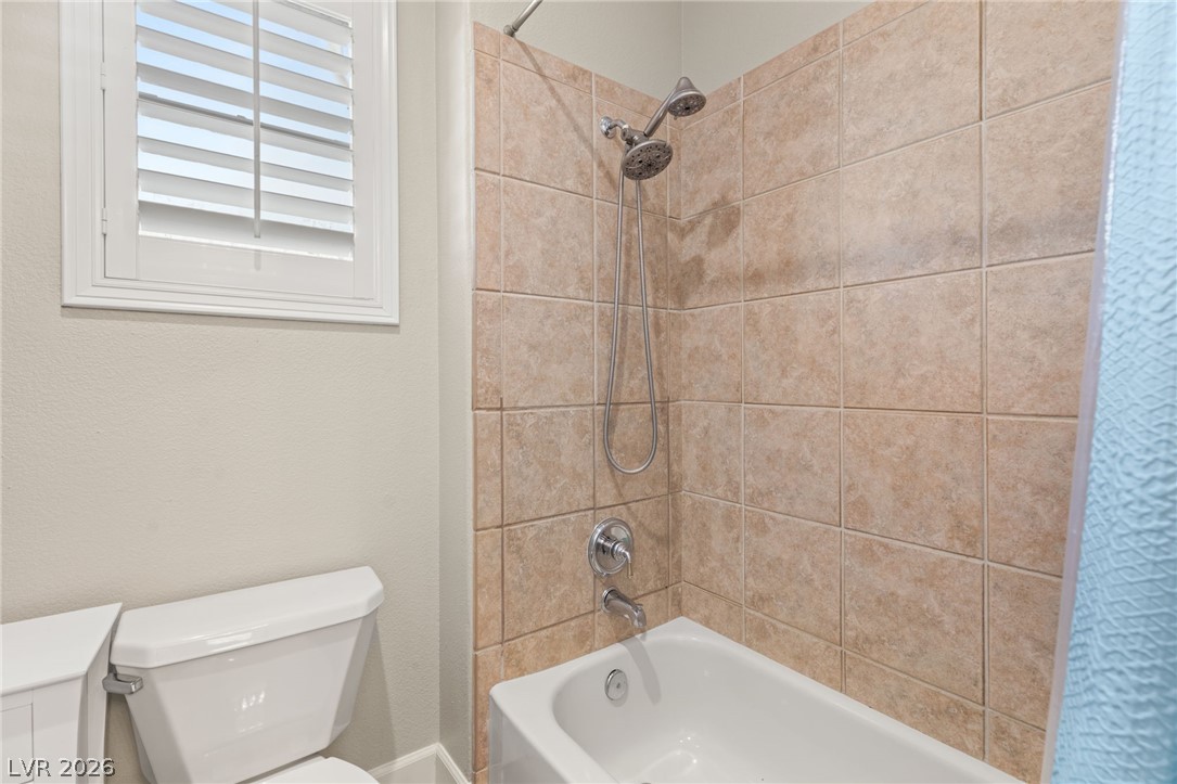 25 Kittansett Loop Henderson NV 89052