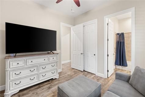 25 Kittansett Loop Henderson NV 89052