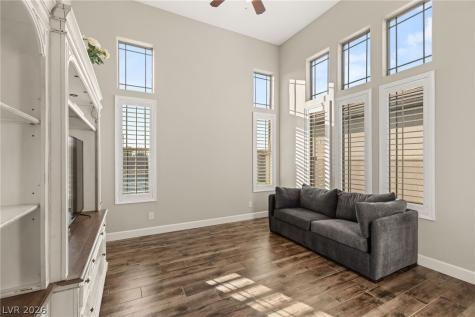 25 Kittansett Loop Henderson NV 89052