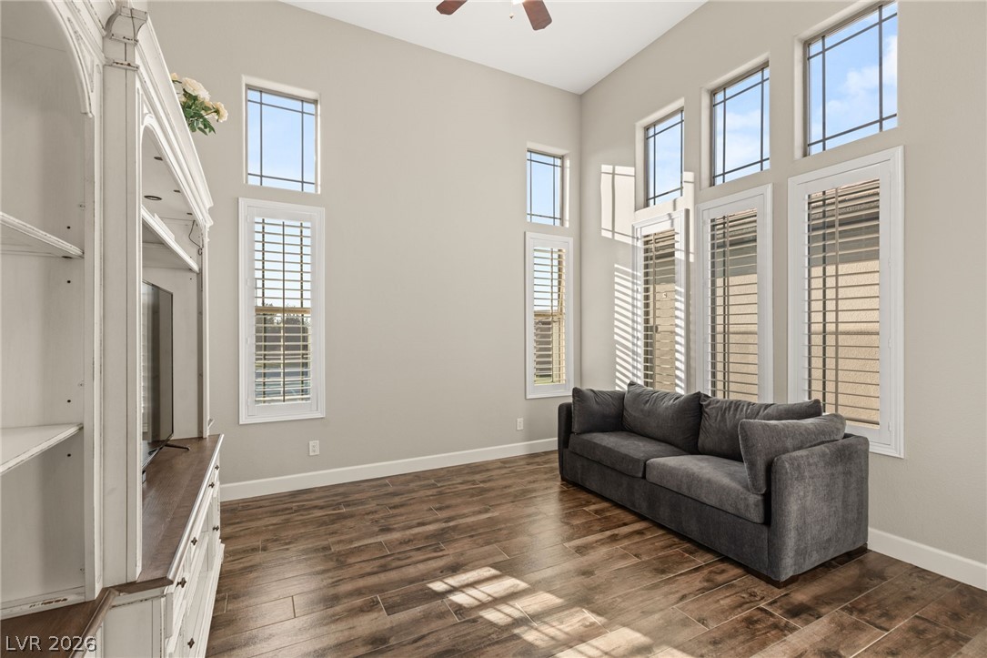 25 Kittansett Loop Henderson NV 89052