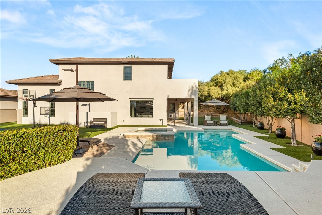 25 Kittansett Loop Henderson NV 89052